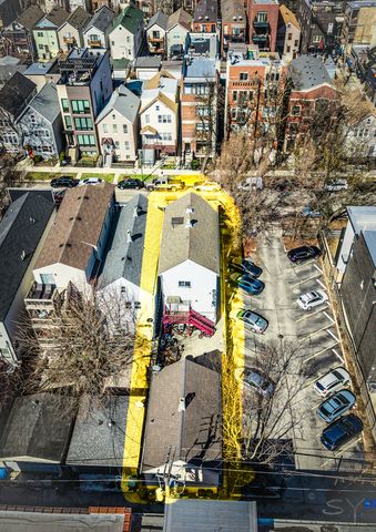 2423 W Moffat Street, Chicago, IL 60647