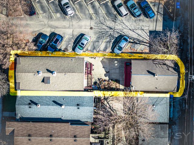 2423 W Moffat Street, Chicago, IL 60647