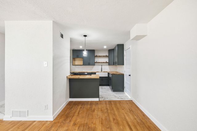 801 Woodleigh Drive, Mckinney, TX 75069