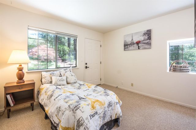 15046 Leiter Way, Grass Valley, CA 95949