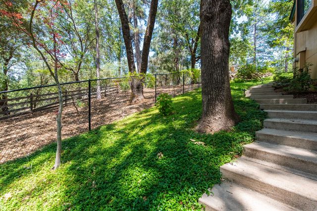 15046 Leiter Way, Grass Valley, CA 95949