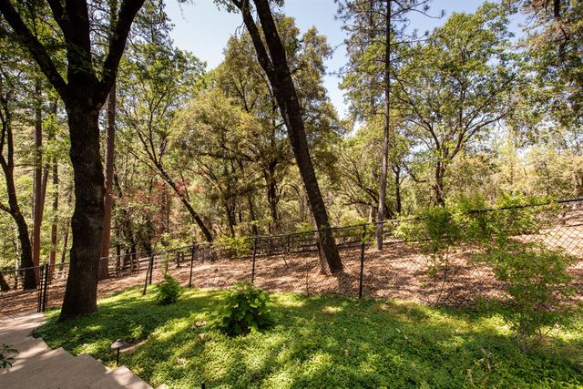 15046 Leiter Way, Grass Valley, CA 95949