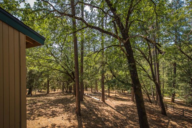15046 Leiter Way, Grass Valley, CA 95949