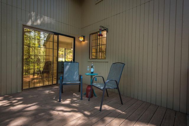 15046 Leiter Way, Grass Valley, CA 95949