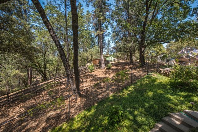 15046 Leiter Way, Grass Valley, CA 95949