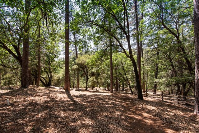 15046 Leiter Way, Grass Valley, CA 95949