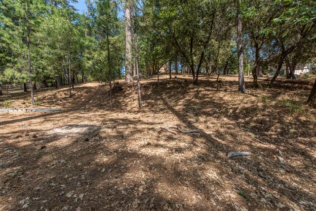15046 Leiter Way, Grass Valley, CA 95949
