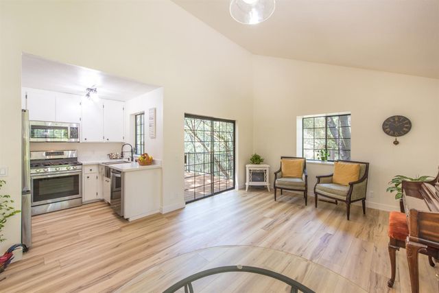 15046 Leiter Way, Grass Valley, CA 95949