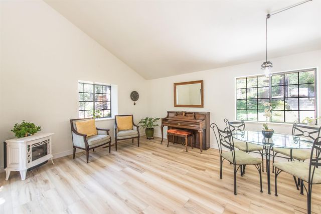 15046 Leiter Way, Grass Valley, CA 95949
