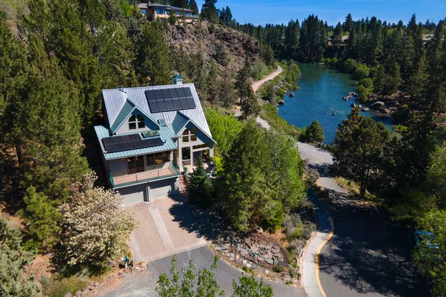 1991 NW 1st Street, Bend, OR 97703