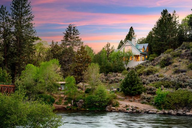 1991 NW 1st Street, Bend, OR 97703