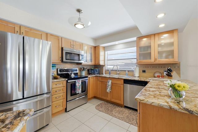 1052 KANT STREET, Englewood, FL 34224