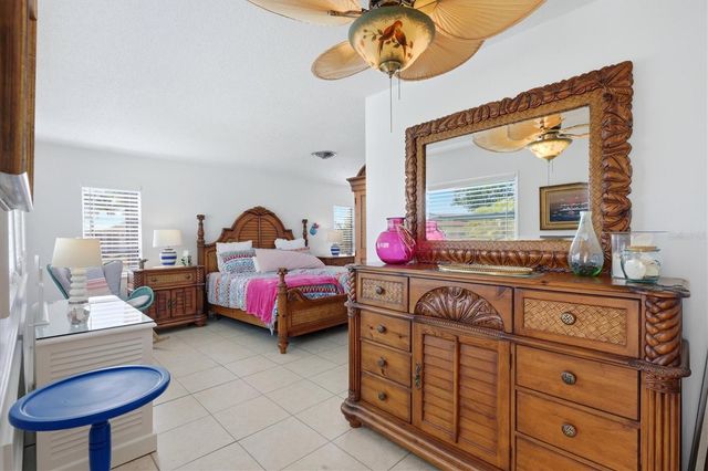 1052 KANT STREET, Englewood, FL 34224