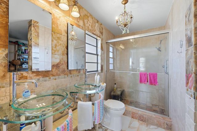 1052 KANT STREET, Englewood, FL 34224