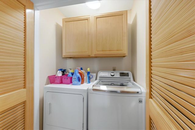 1052 KANT STREET, Englewood, FL 34224