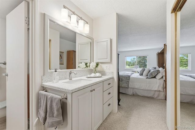14102 E Linvale Place 101, Aurora, CO 80014