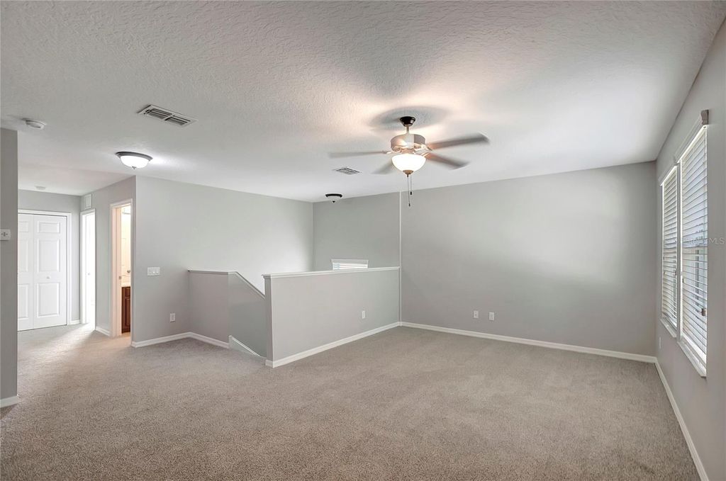 Image 28 of property listing at 10653 PICTORIAL PARK DRIVE, Tampa, FL 33647