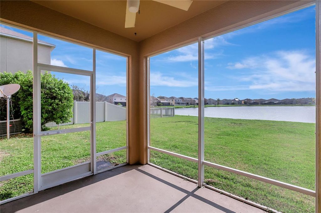 Image 45 of property listing at 10653 PICTORIAL PARK DRIVE, Tampa, FL 33647