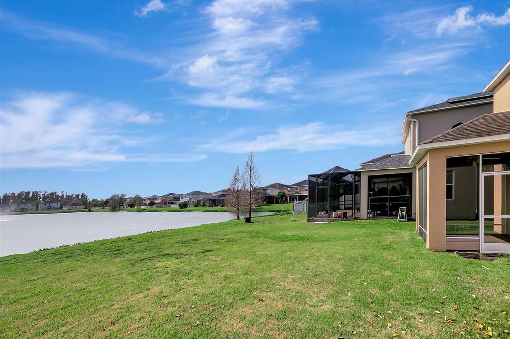 Image 46 of property listing at 10653 PICTORIAL PARK DRIVE, Tampa, FL 33647