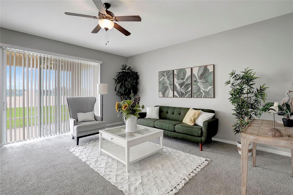 Image 10 of property listing at 10653 PICTORIAL PARK DRIVE, Tampa, FL 33647