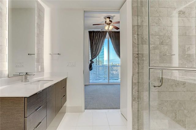 301 West Ave 2502, Austin, TX 78701