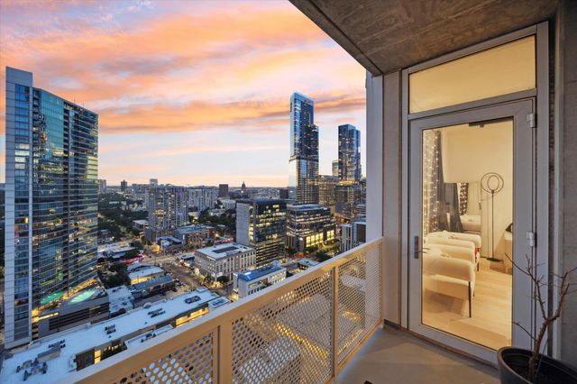 301 West Ave 2502, Austin, TX 78701