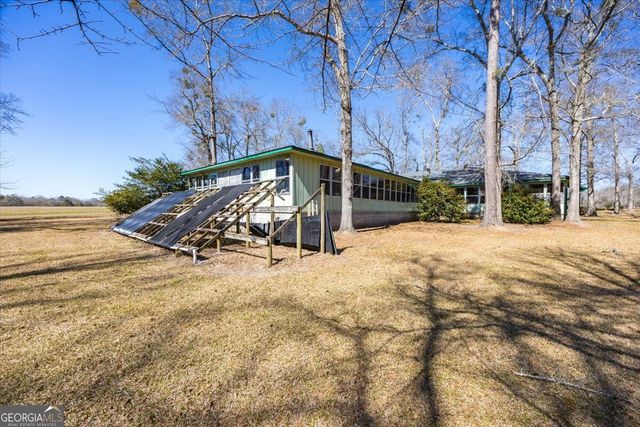 146 Mooring Road, Hawkinsville, GA 31036