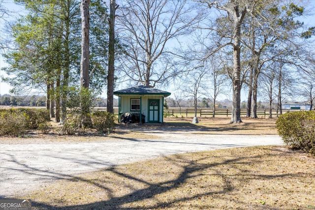 146 Mooring Road, Hawkinsville, GA 31036