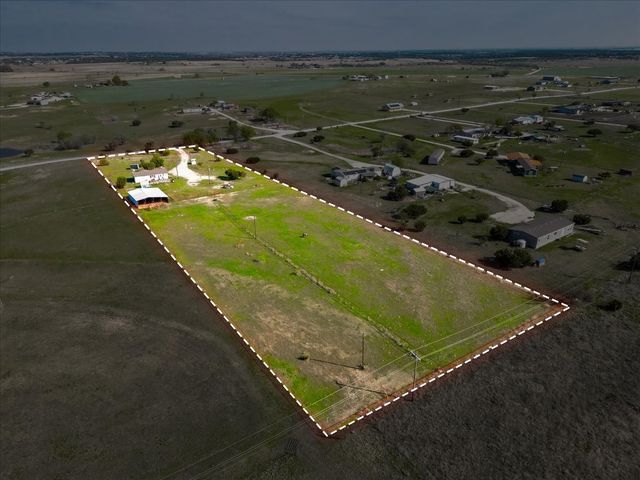 1251 County Road 233, Stephenville, TX 76401