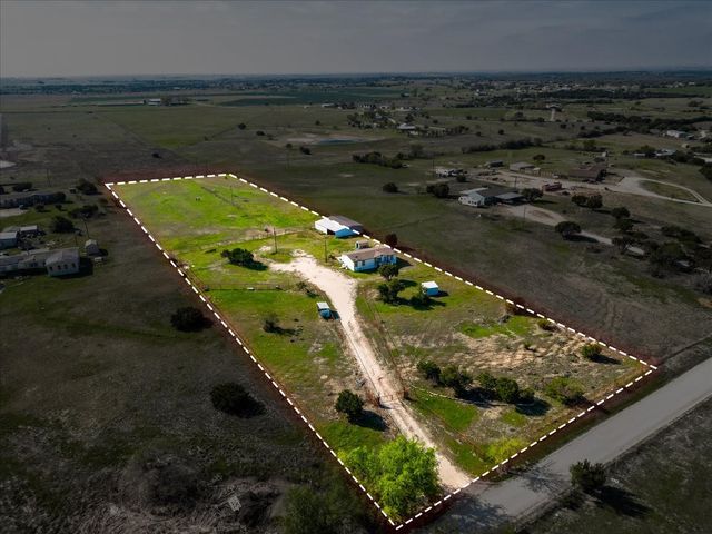 1251 County Road 233, Stephenville, TX 76401