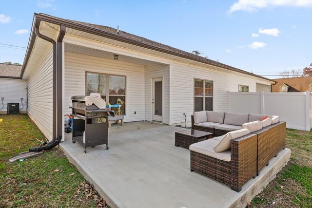 767 Steele Road, Rossville, GA 30741
