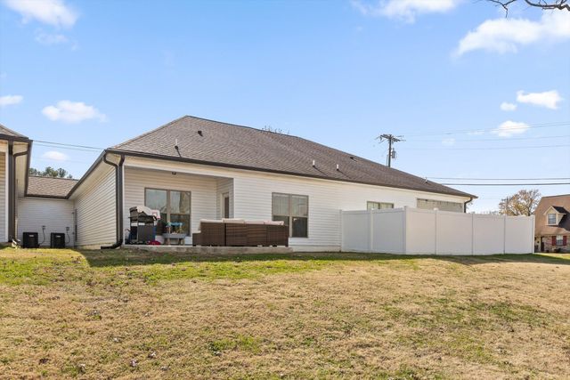 767 Steele Road, Rossville, GA 30741