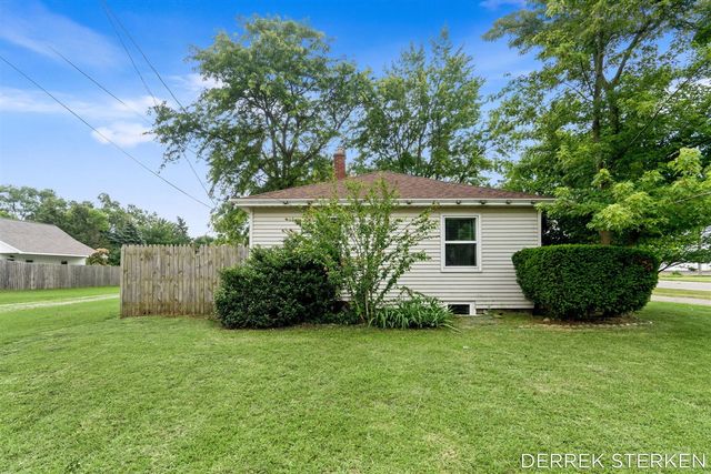 205 N Franklin Street, Zeeland, MI 49464