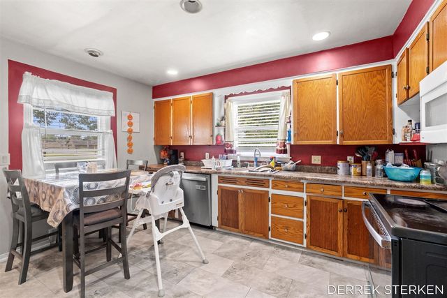 205 N Franklin Street, Zeeland, MI 49464