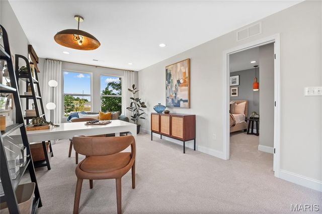 145 Sesame Loop, St Peters, MO 63303