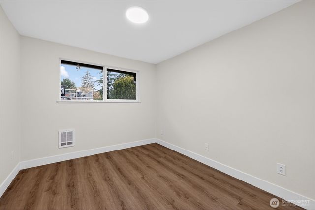 849 S Jackson Avenue, Tacoma, WA 98465