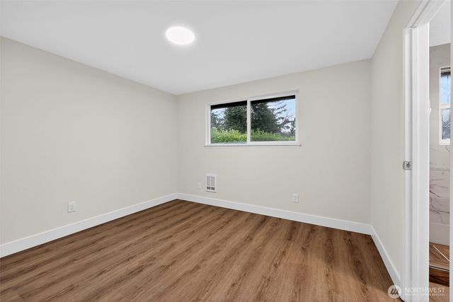 849 S Jackson Avenue, Tacoma, WA 98465