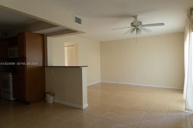8018 SW 18th Ct 2-8, Davie, FL 33324
