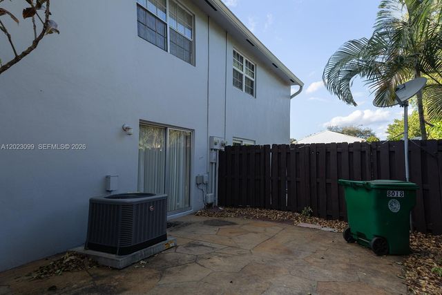 8018 SW 18th Ct 2-8, Davie, FL 33324