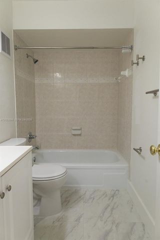 8018 SW 18th Ct 2-8, Davie, FL 33324