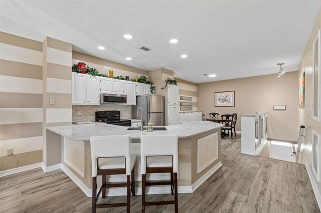 1010 NORMANDY TRACE ROAD, Tampa, FL 33602