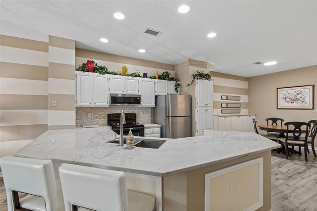 1010 NORMANDY TRACE ROAD, Tampa, FL 33602