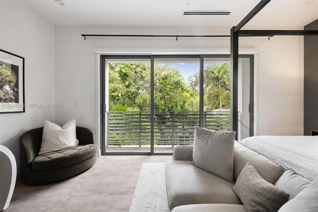 3139 Ohio St 3139, Coconut Grove, FL 33133
