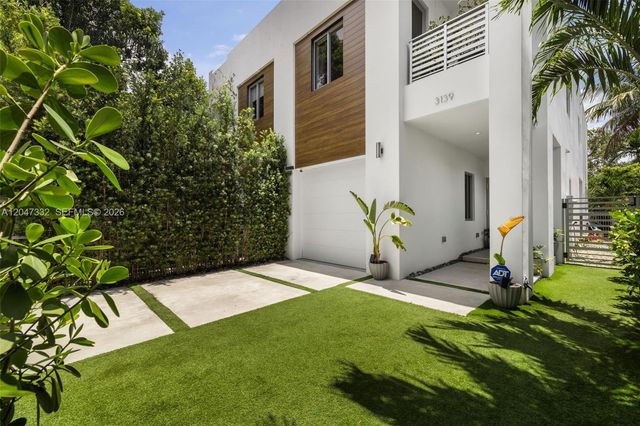3139 Ohio St 3139, Coconut Grove, FL 33133