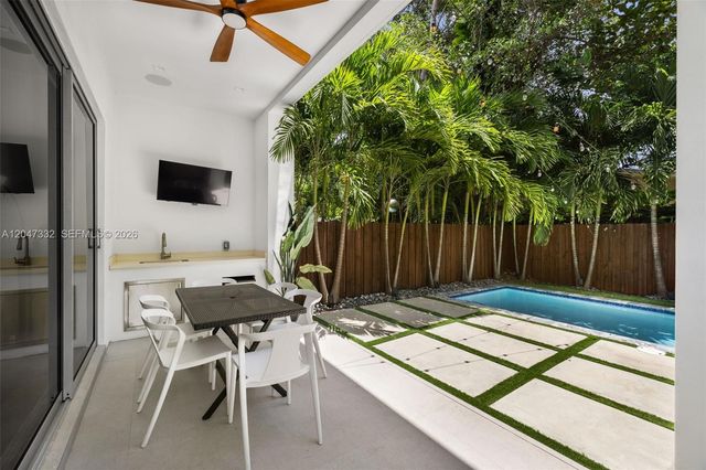 3139 Ohio St 3139, Coconut Grove, FL 33133