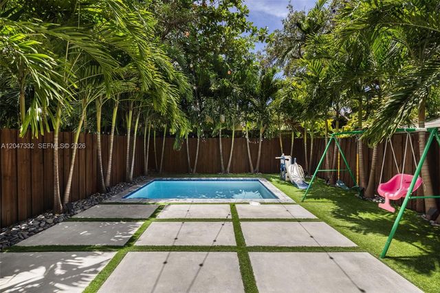 3139 Ohio St 3139, Coconut Grove, FL 33133