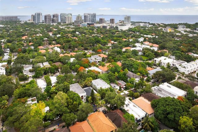 3139 Ohio St 3139, Coconut Grove, FL 33133