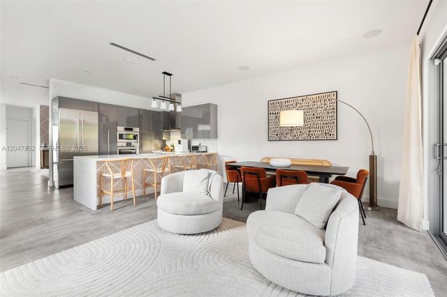 3139 Ohio St 3139, Coconut Grove, FL 33133
