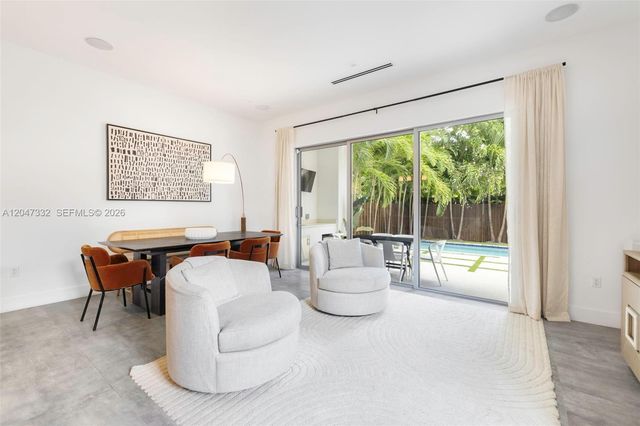 3139 Ohio St 3139, Coconut Grove, FL 33133