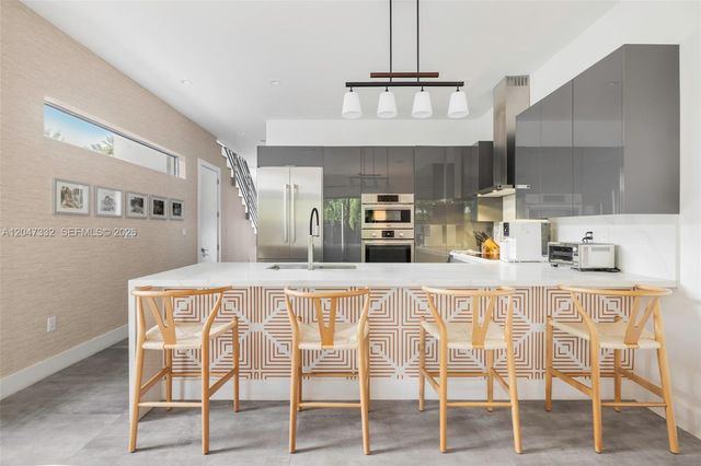 3139 Ohio St 3139, Coconut Grove, FL 33133